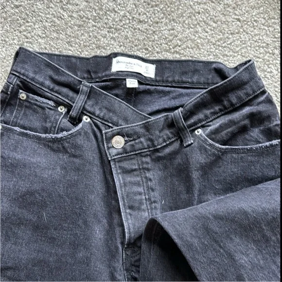 Abercrombie & Fitch The Dad High Rise Curve Love Women's Black Straight Leg Jean - Picture 3 of 7